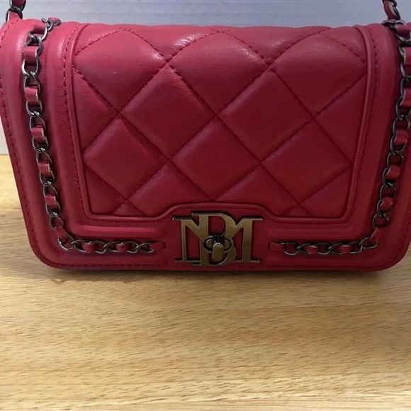 BADGLEY MISCHKA NWT Vegan Leather Red Crossbody - Picture 2 of 7